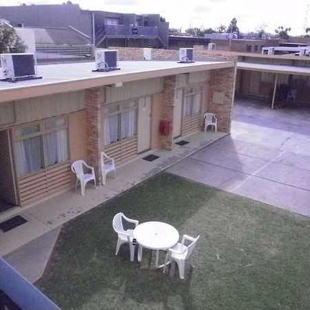 Karama Motor Inn Mildura Bagian luar foto
