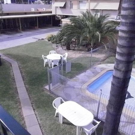 Karama Motor Inn Mildura Bagian luar foto