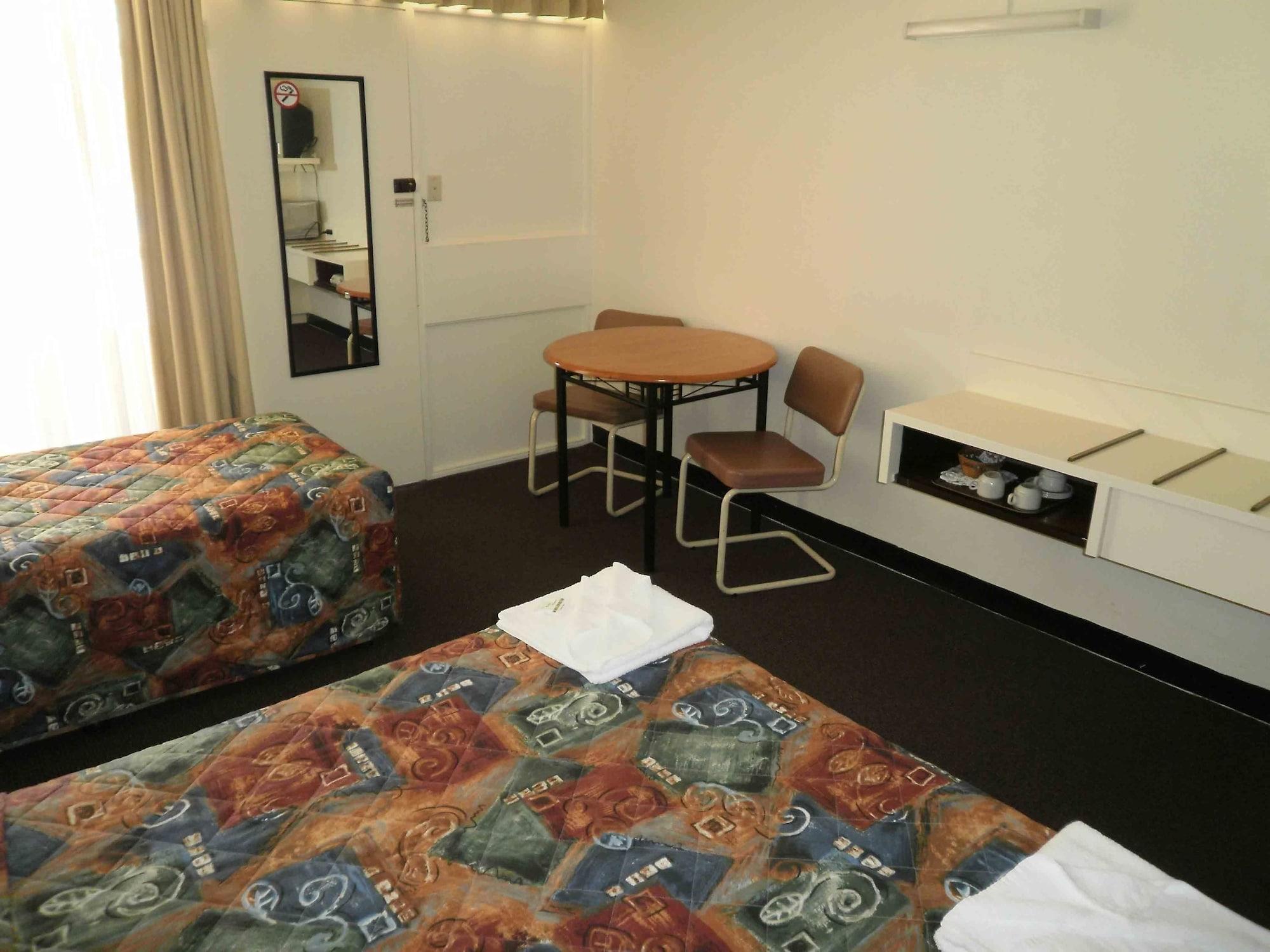 Karama Motor Inn Mildura Bagian luar foto