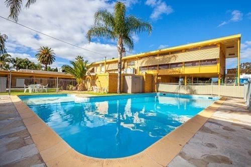 Karama Motor Inn Mildura Bagian luar foto
