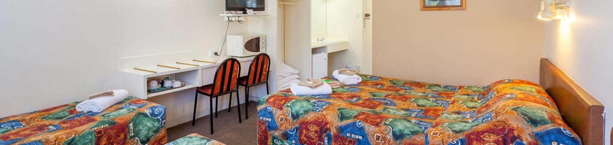 Karama Motor Inn Mildura Bagian luar foto